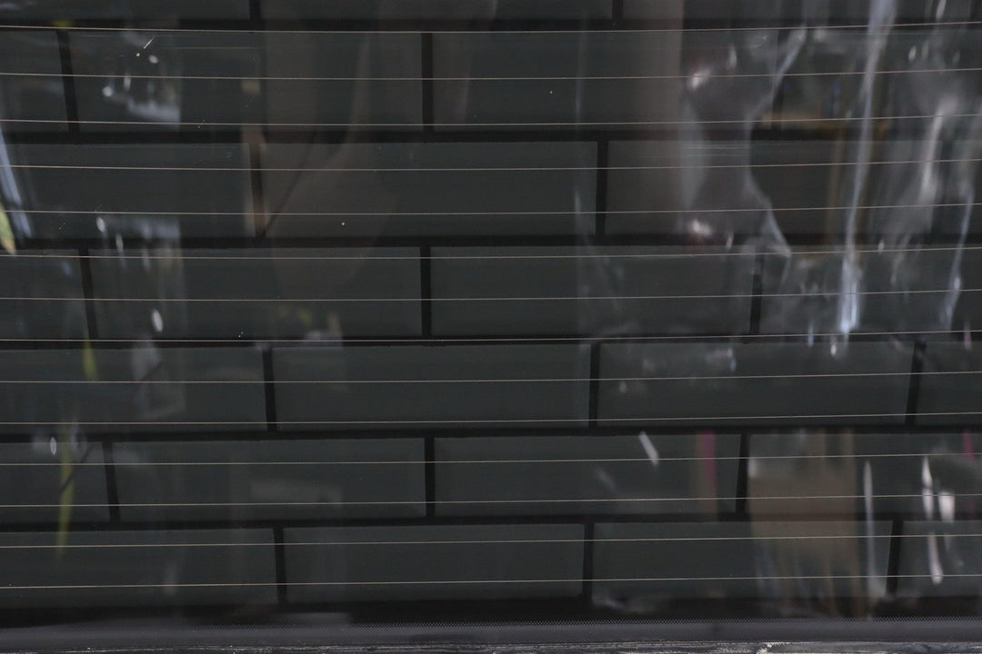 99 - 07 Toyota Land Cruiser Heated Rear Window Back Glass