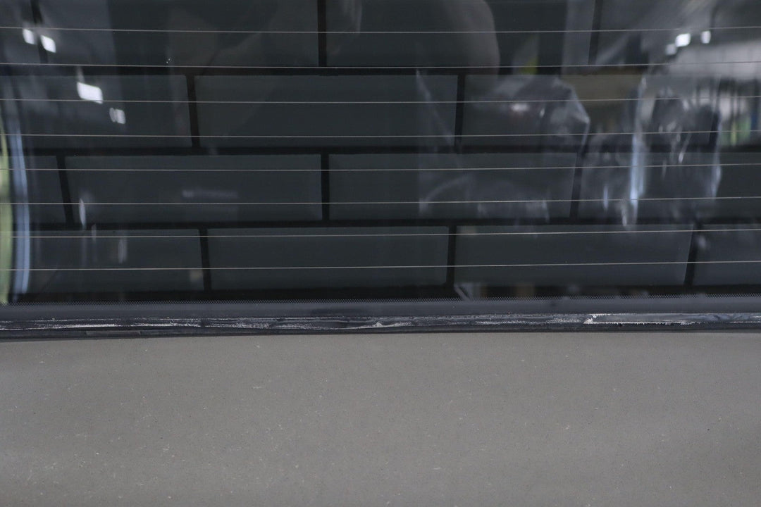 99 - 07 Toyota Land Cruiser Heated Rear Window Back Glass