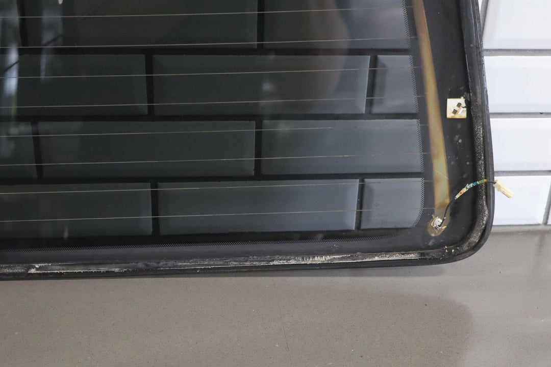 99 - 07 Toyota Land Cruiser Heated Rear Window Back Glass
