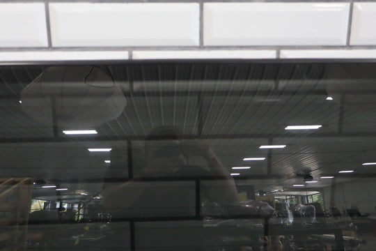 99 - 07 Toyota Land Cruiser Heated Rear Window Back Glass