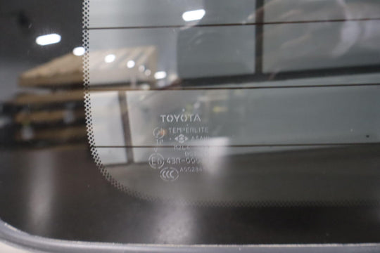 99 - 07 Toyota Land Cruiser Heated Rear Window Back Glass