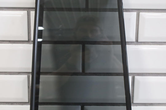 99 - 07 Toyota Land Cruiser / LX470 Right Passenger Rear Vent Window Glass W/Seal