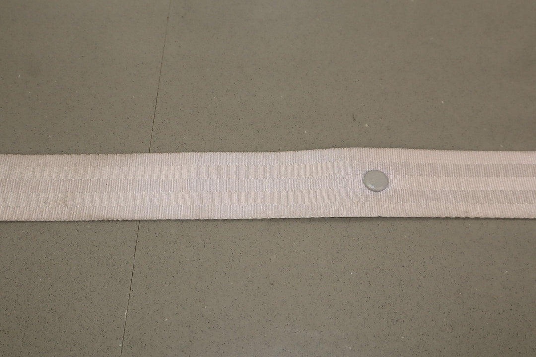 99 Ford F350 Crew Cab Right RH Front Seat Belt Retractor Medium Graphite