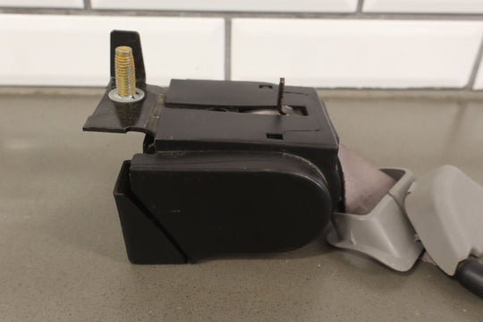 99 Ford F350 Crew Cab Right RH Front Seat Belt Retractor Medium Graphite