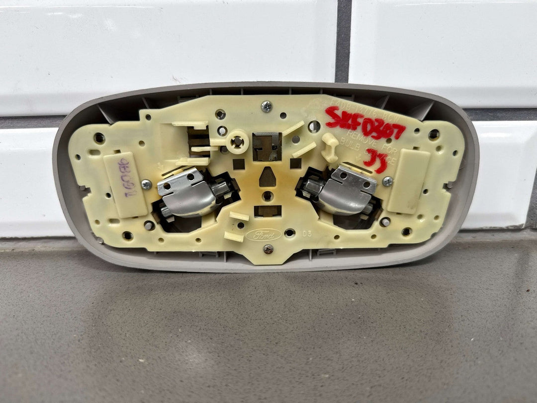 99 Ford F350 Super Duty Overhead Map Light (Neutral)