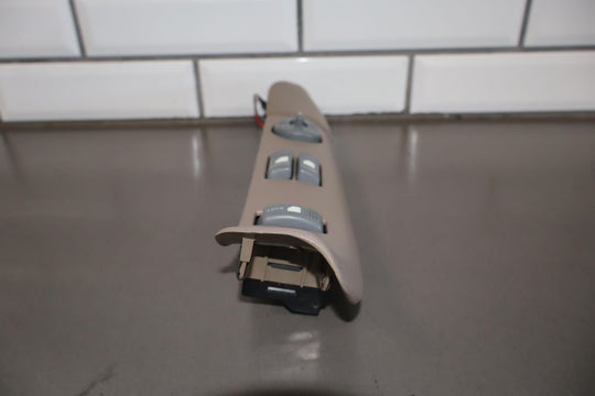 99 GMC Sierra 3500 GMT400 Extended Cab Driver Master Window Switch Netural 52D