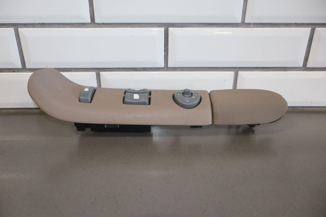 99 GMC Sierra 3500 GMT400 Extended Cab Driver Master Window Switch Netural 52D