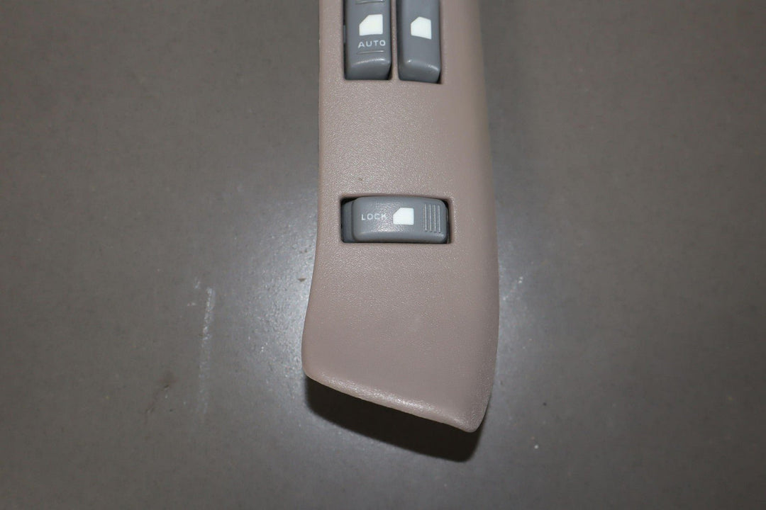99 GMC Sierra 3500 GMT400 Extended Cab Driver Master Window Switch Netural 52D