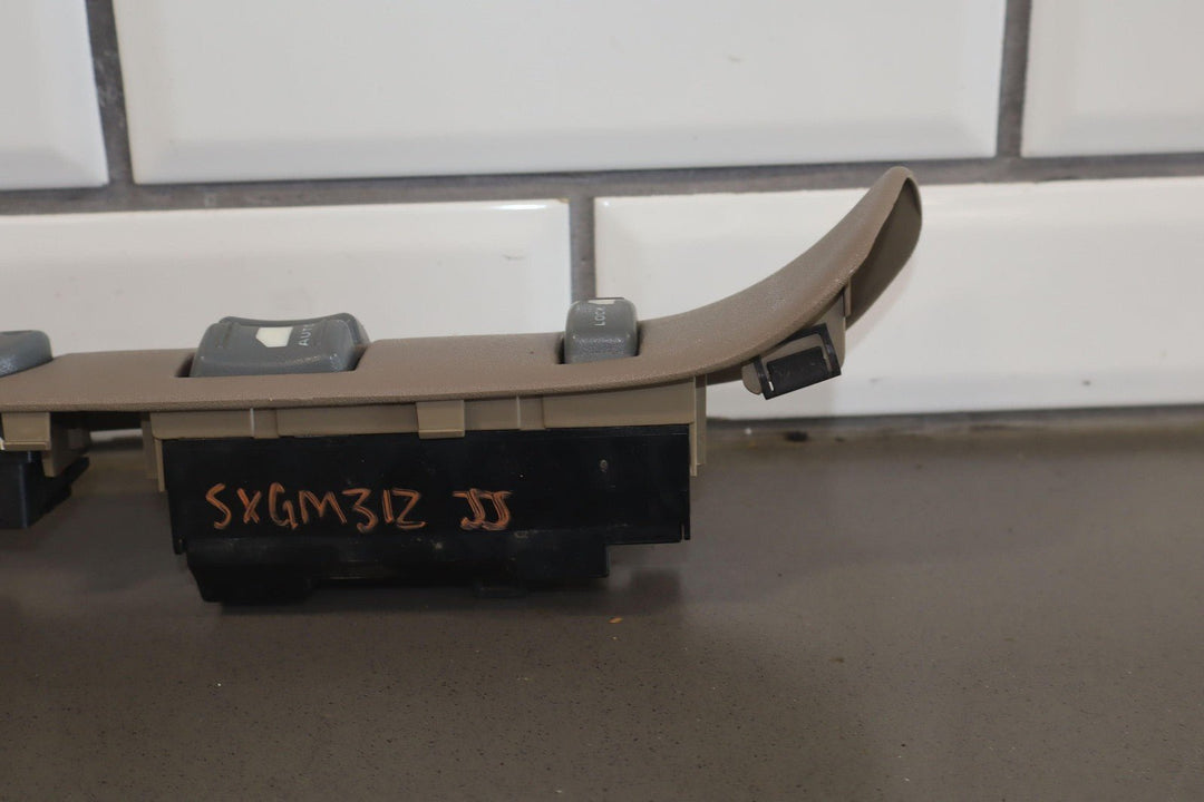 99 GMC Sierra 3500 GMT400 Extended Cab Driver Master Window Switch Netural 52D