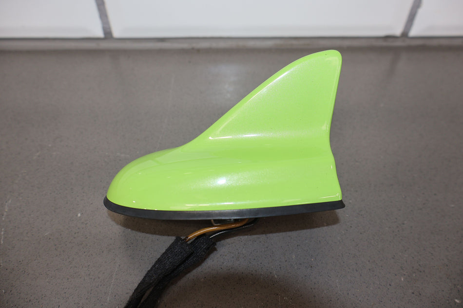 2015 Dodge Challenger- Antenna