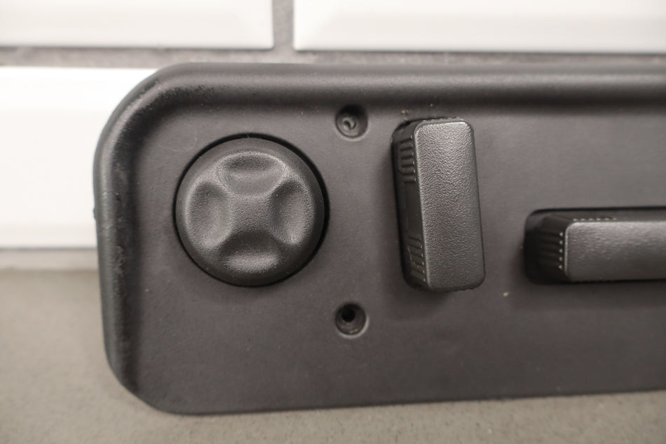 2005 Hummer H2- Seat Switch