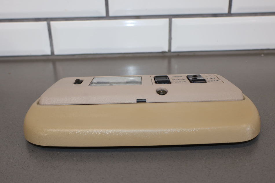 1996 Lexus LX450- Front Console