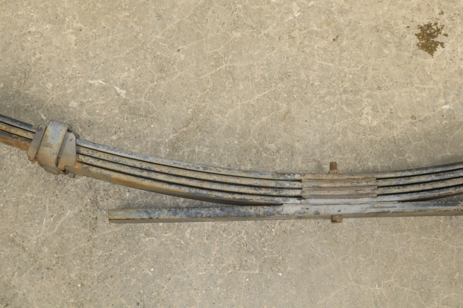 1999-2000 Cadillac Escalade Pair- Rear Leaf Springs 15032521 OEM