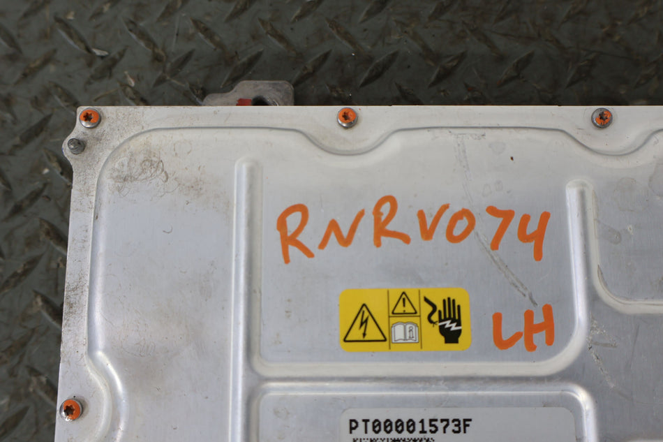 2022 Rivian R1S OEM DC To DC Power Converter Module (PT00001573-F)