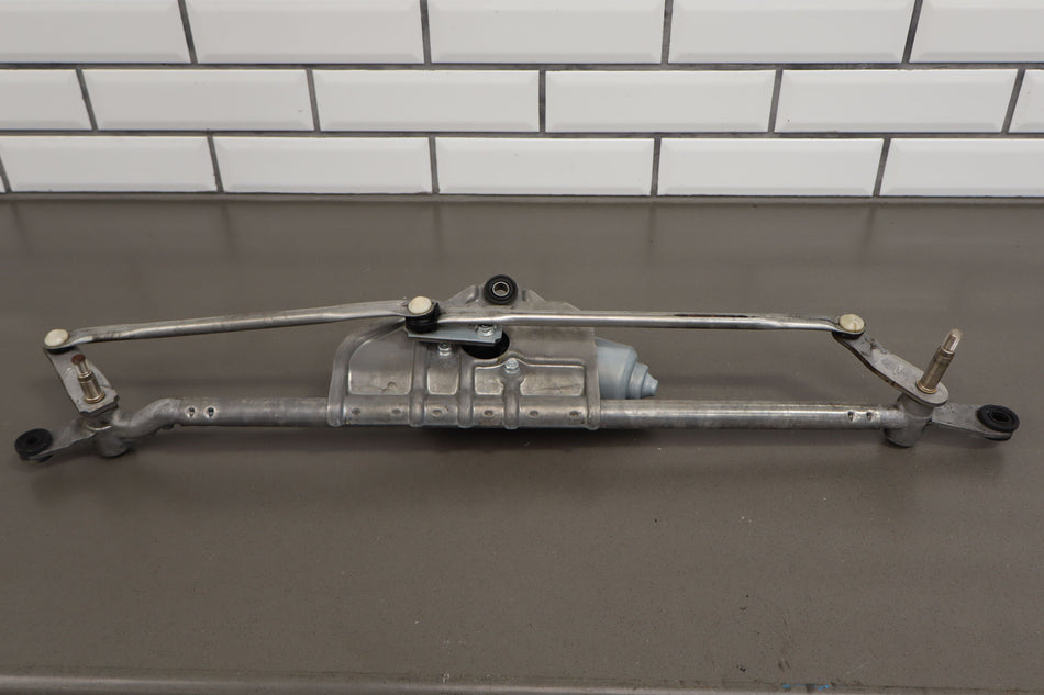 2010 Chevrolet Camaro- Wiper Linkage