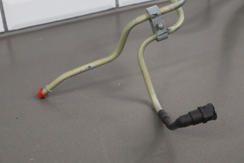 2005 Hummer H2- Fuel Line