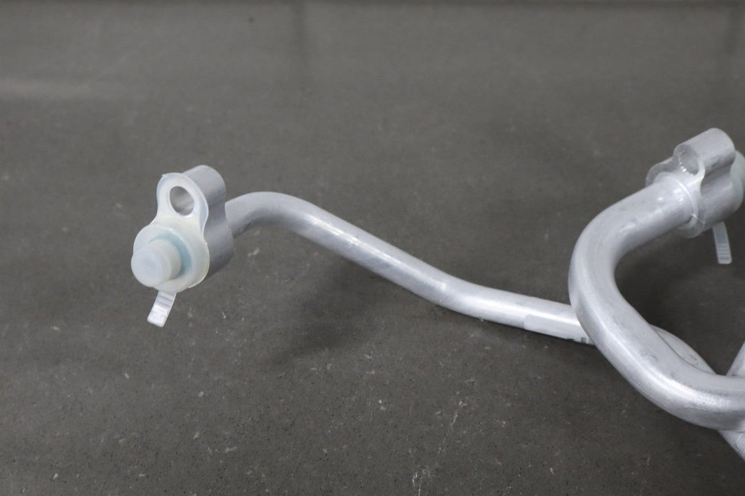 A/C Manifold Hose Assembly for Ford F - 250 F - 350 F - 450 Super Duty 03 - 07 Excursion