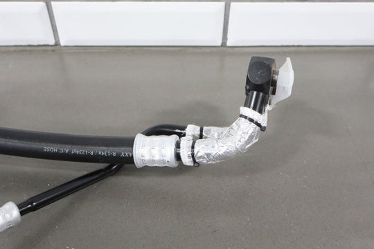 A/C Manifold Hose Assembly for Ford F - 250 F - 350 F - 450 Super Duty 03 - 07 Excursion