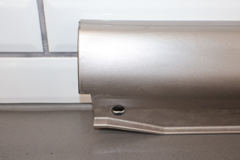 1996 Lexus LX450- ROCKER MOULDING