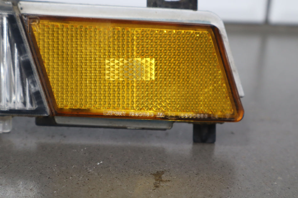 1984-1987 Chevrolet Corvette Right Front Lamp 00917886 OEM