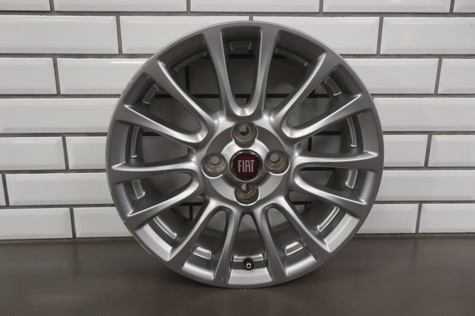 2017 Fiat 124 Spider- Wheel