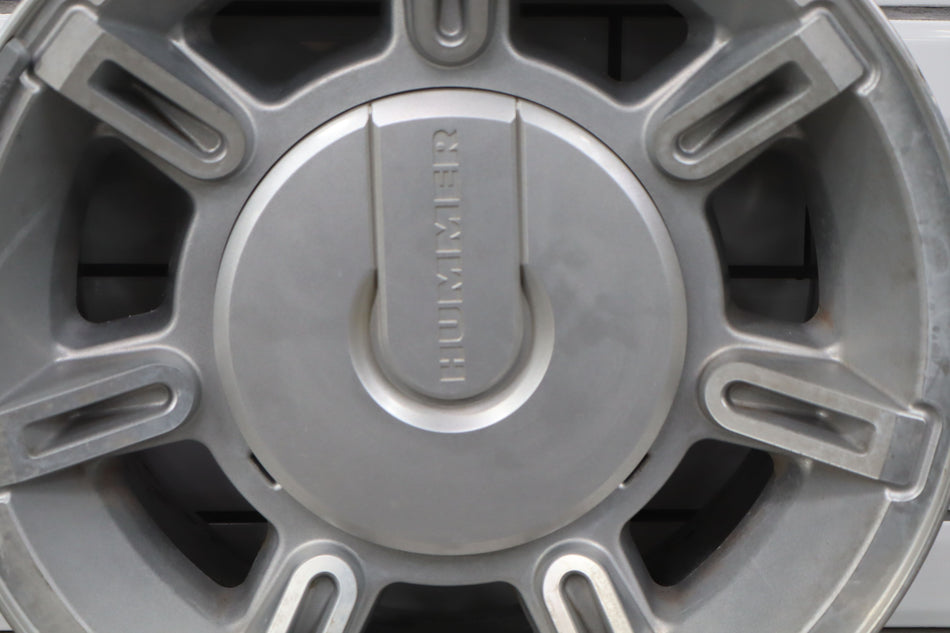 2003 Hummer H2- Wheel