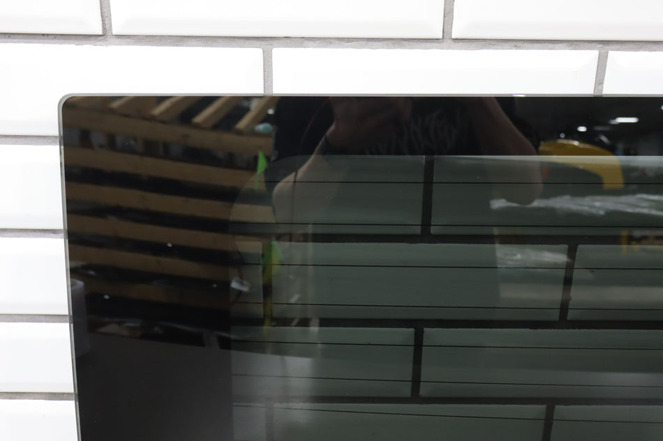 2004 Hummer H2- Back Door Glass