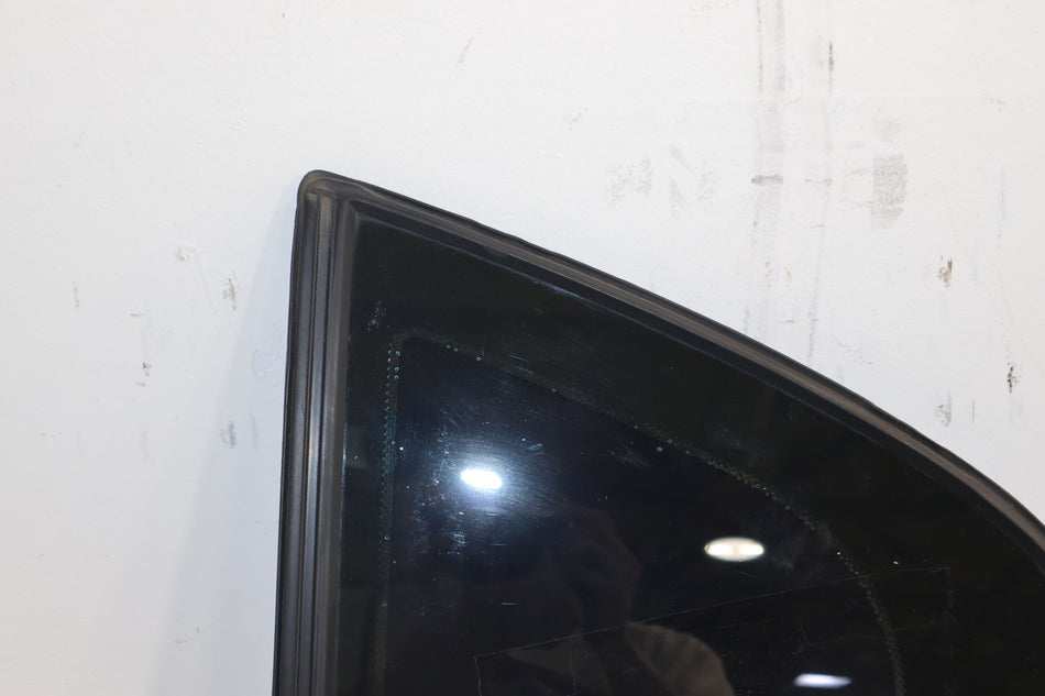 2014 Chevrolet SS- REAR VENT GLASS/WINDOW