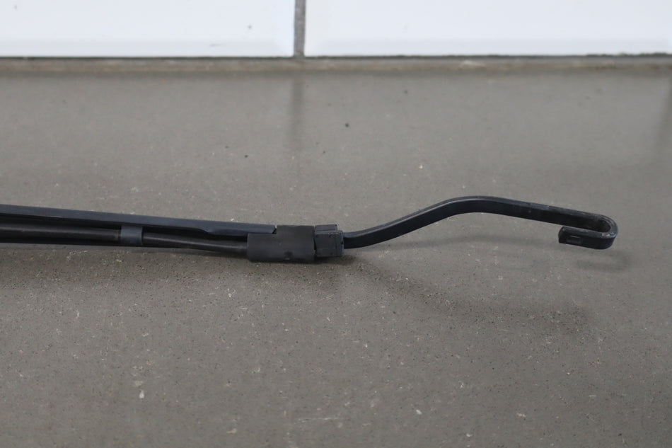 1997-2004 Chevrolet Corvette C5 Wiper Arm LH &amp; RH Pair