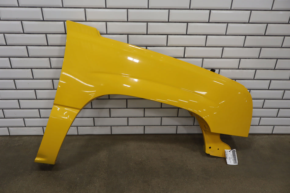 2003 Chevrolet Avalanche- Right Fender