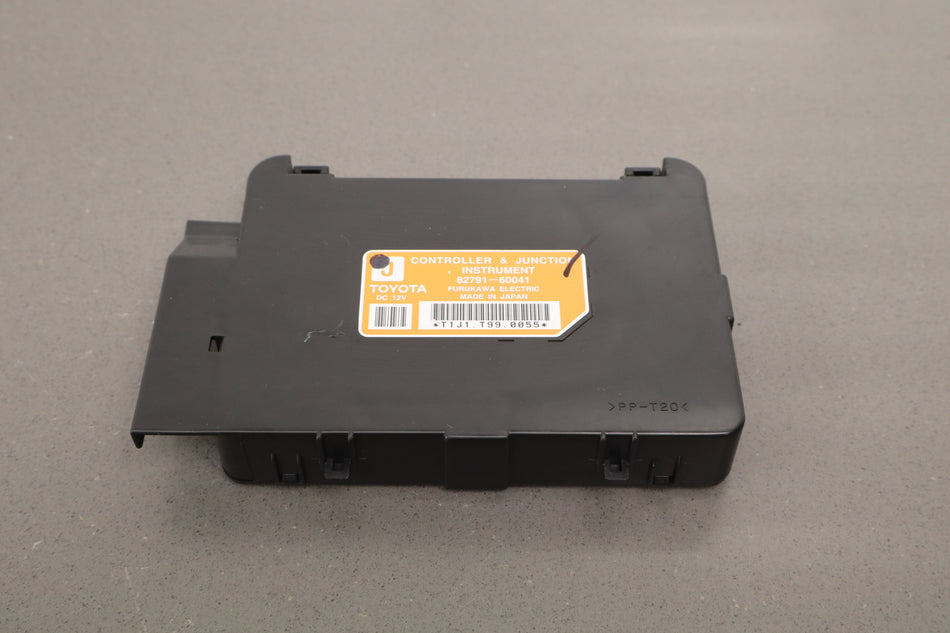 2000 Toyota Land Cruiser- Chassis Control Module