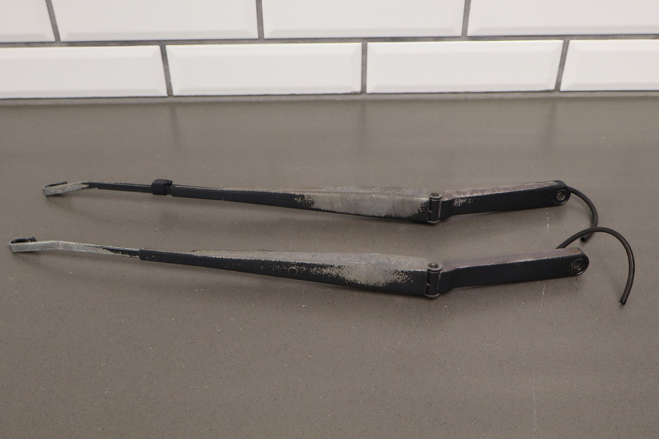 2002 GMC Sierra 1500- Wiper Arm