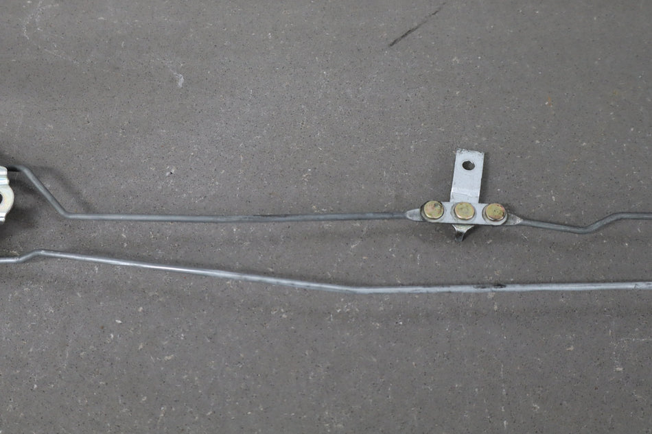 1991-1997 Toyota Land Cruiser Lexus LX450 Right Rear Door Latch 6933060060
