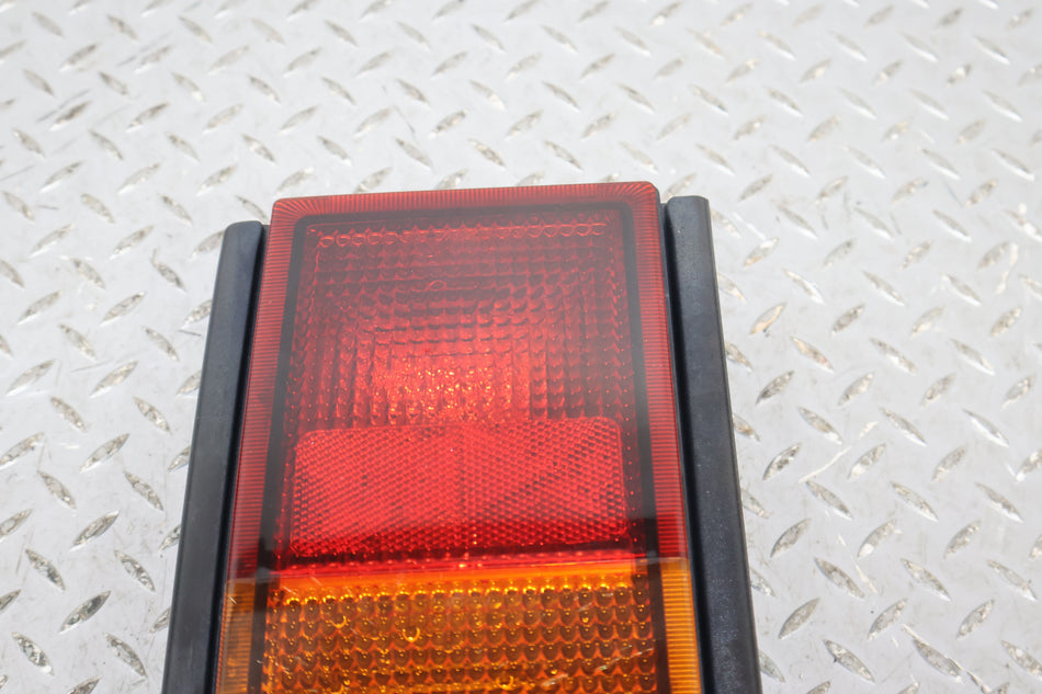 2004 Hummer H2- TAIL LIGHT ASSEMBLY