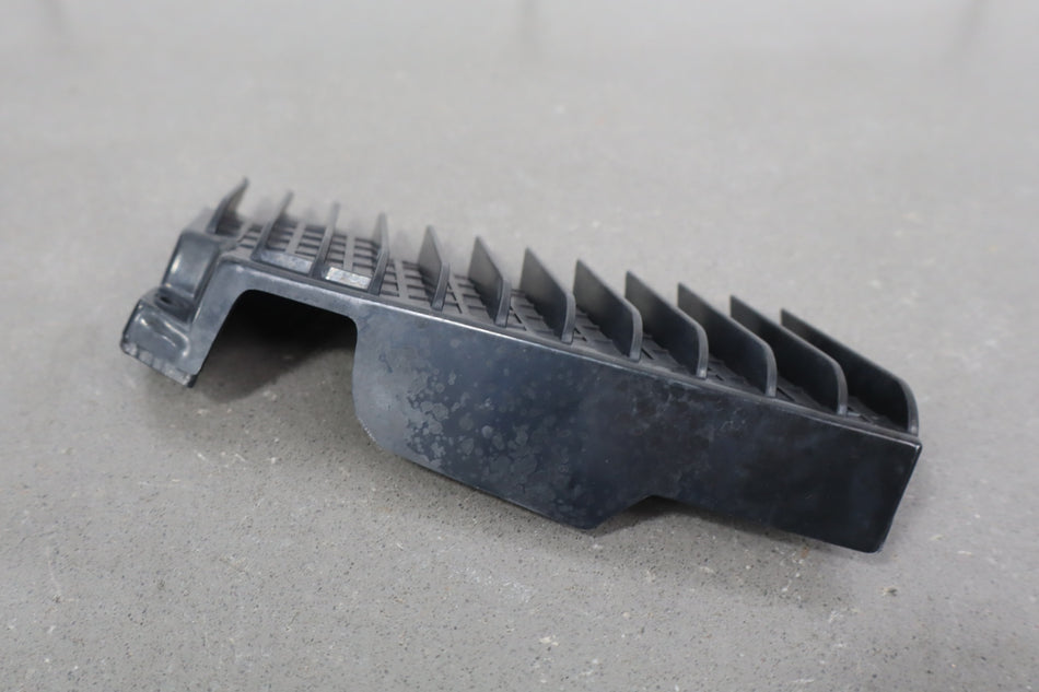 1995 Chevrolet Suburban 2500 GMT400- Cowl Vent Panel