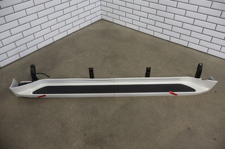 2002 Lexus LX470- Left Running Board