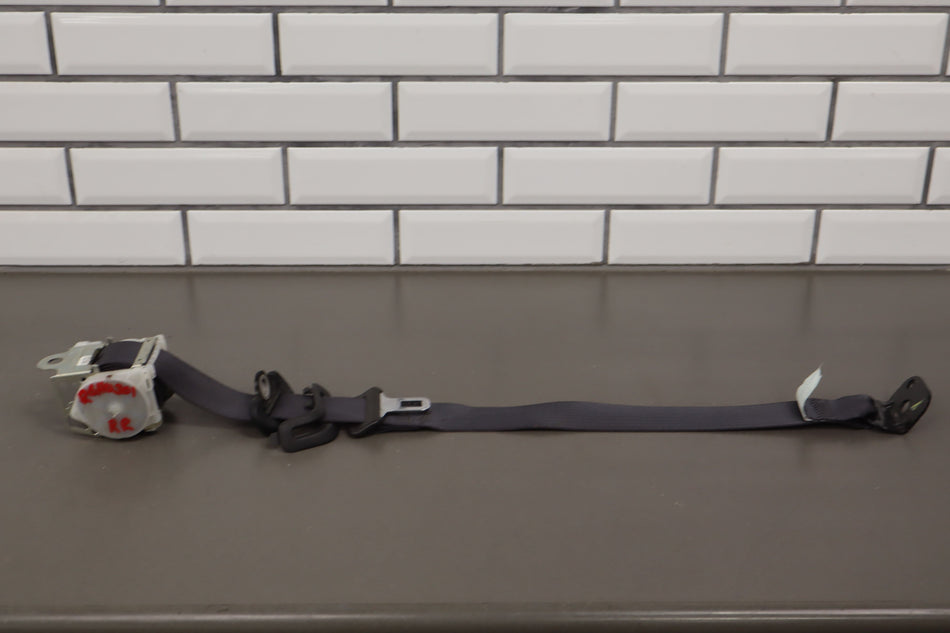 2006 Hummer H2- Rear Seat Belt