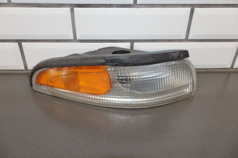1998 Chevrolet Corvette- Right Front Lamp