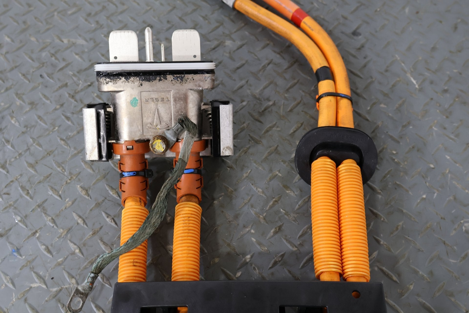 Body Wiring Harness, 2015, Tesla, S