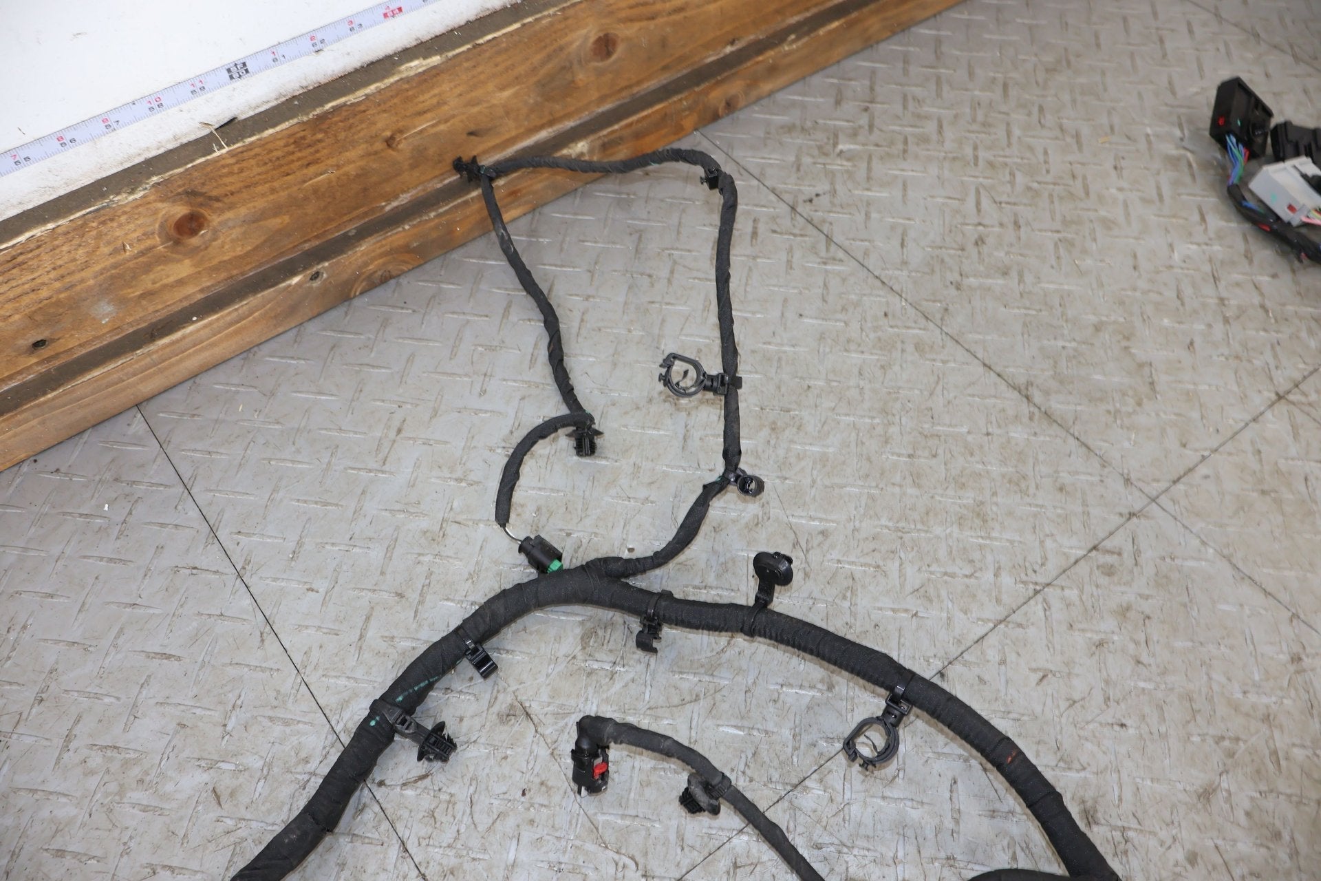 Body Wiring Harness, 2022, Rivian, R1S