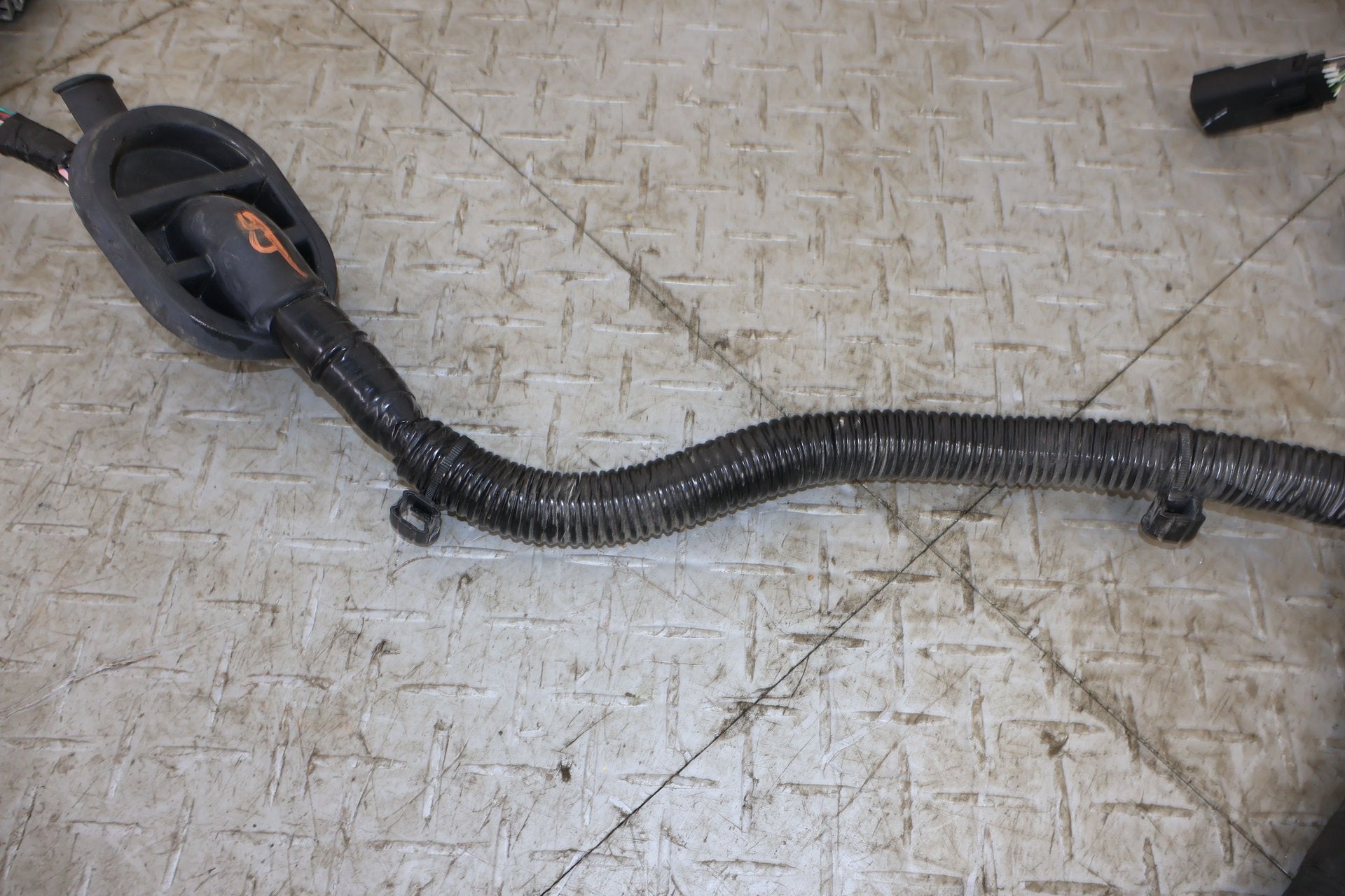 Body Wiring Harness, 2022, Rivian, R1S