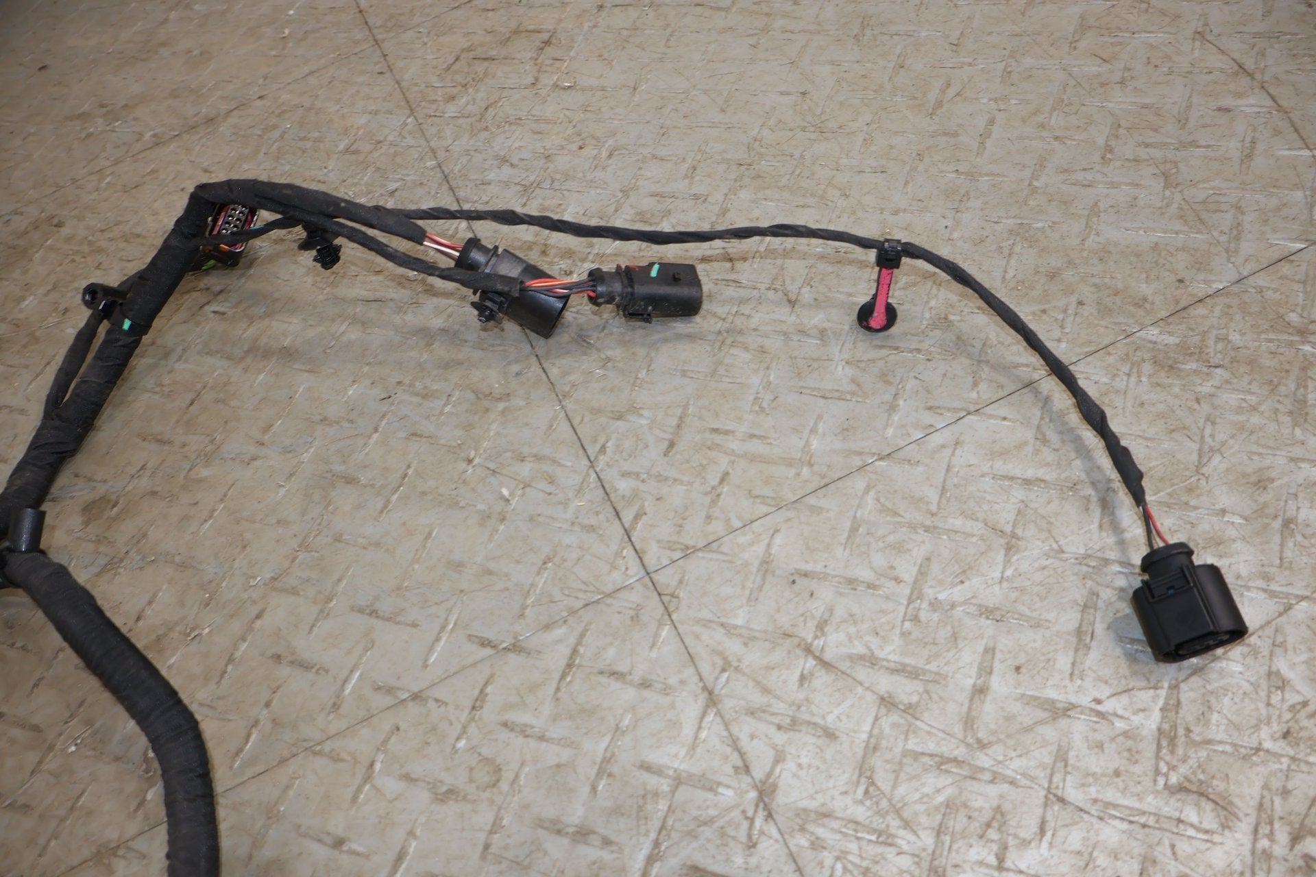 Body Wiring Harness, 2022, Rivian, R1S
