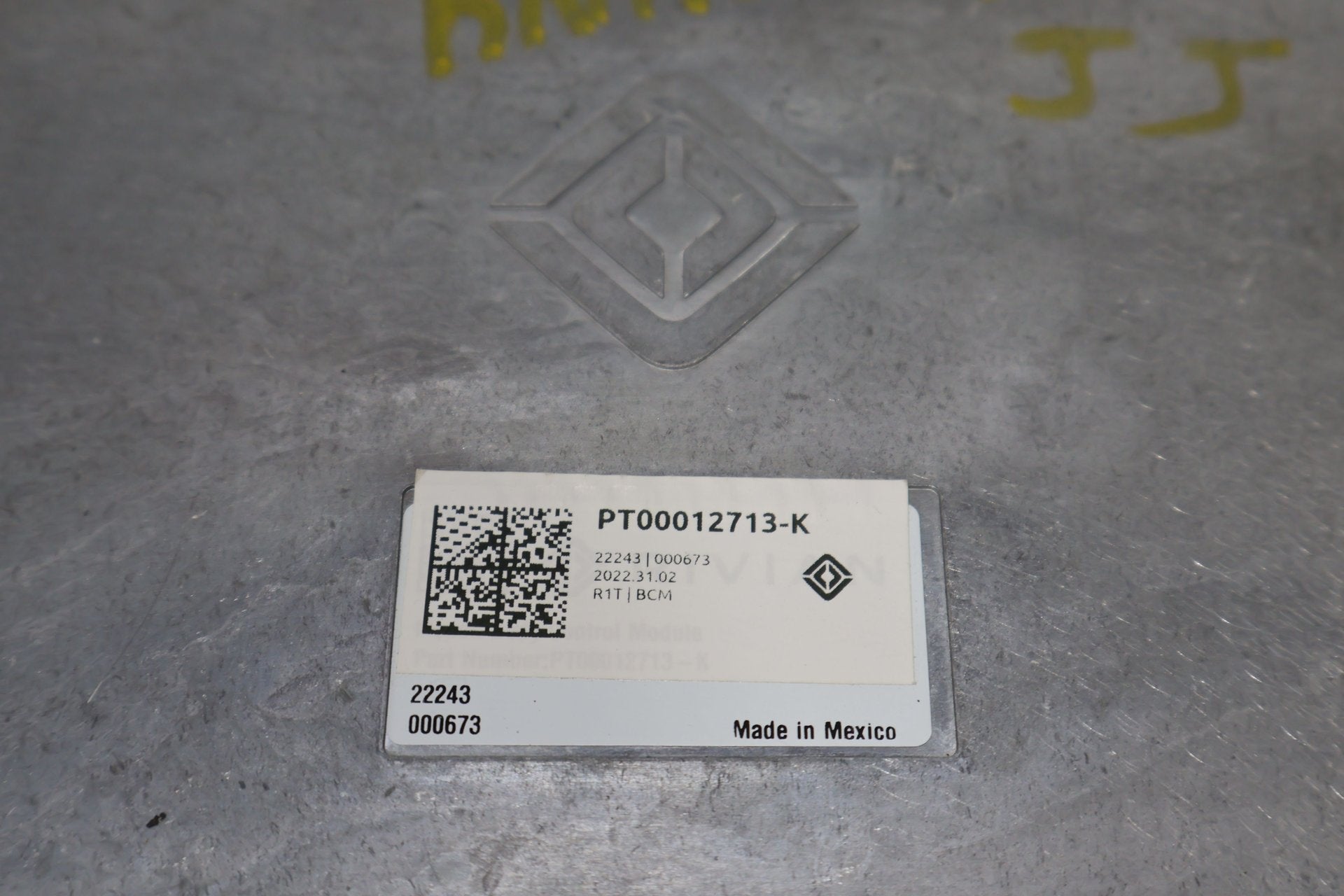 Body/Chassis Mount, 2022, Rivian, R1S