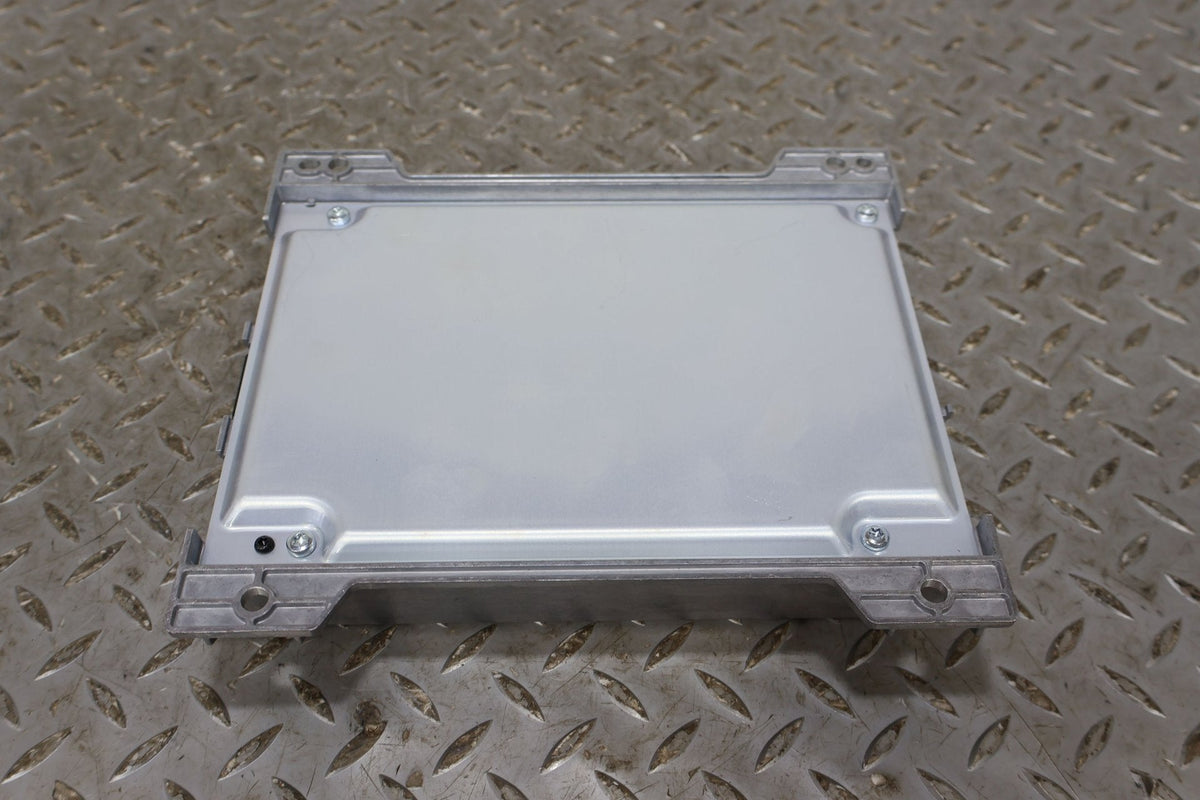 Body/Chassis Mount, 2022, Rivian, R1S