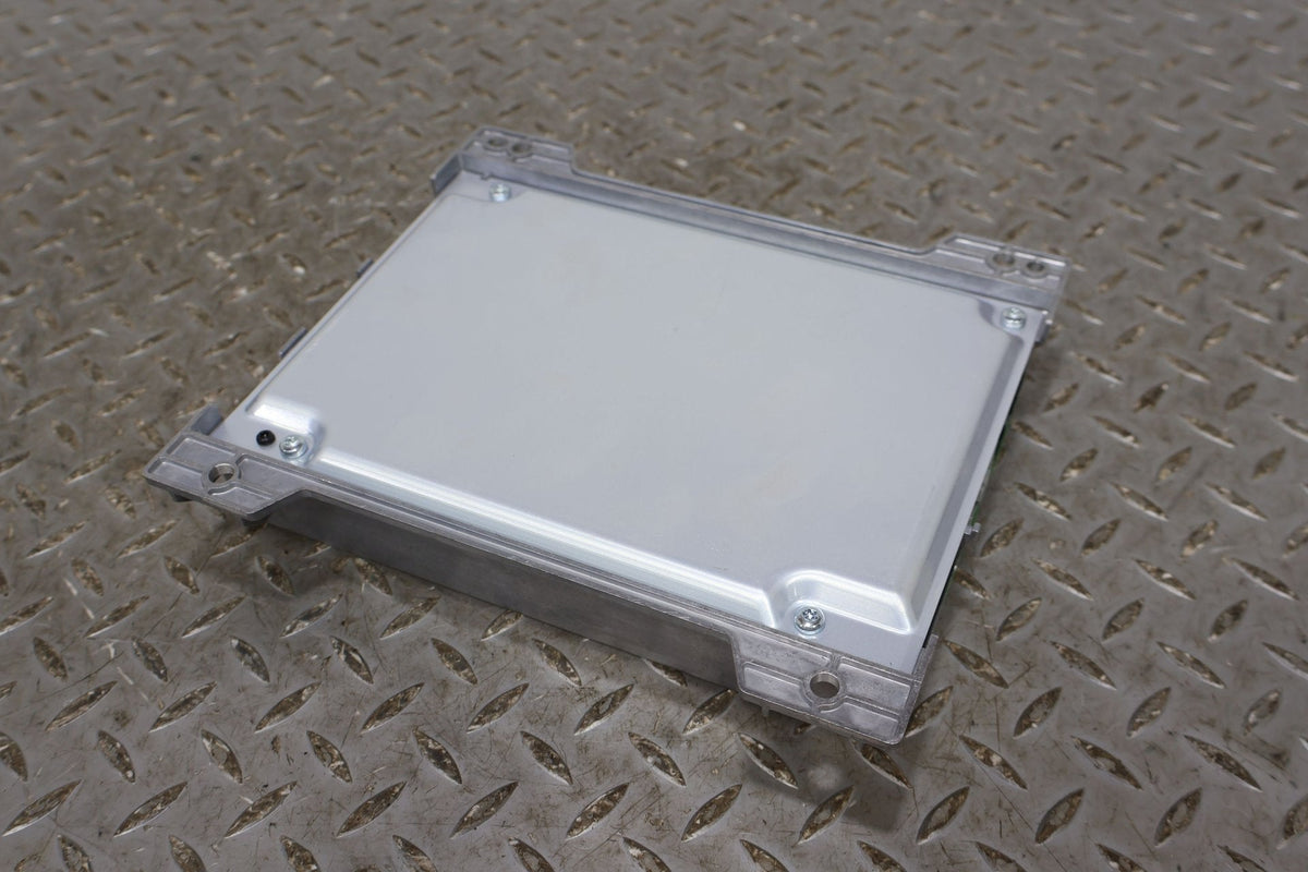 Body/Chassis Mount, 2022, Rivian, R1S