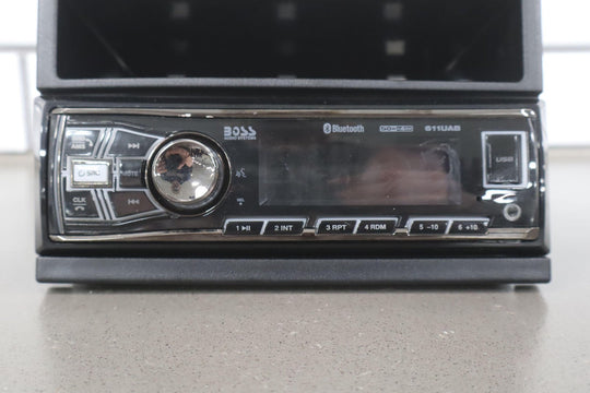 Boss Audio 611UAB Single DIN AM - FM Receiver W/Bluetooth MP3 USB