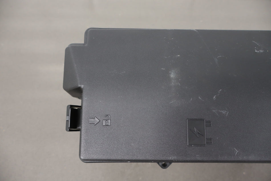 2014 Chevrolet Camaro- Engine Fuse Box