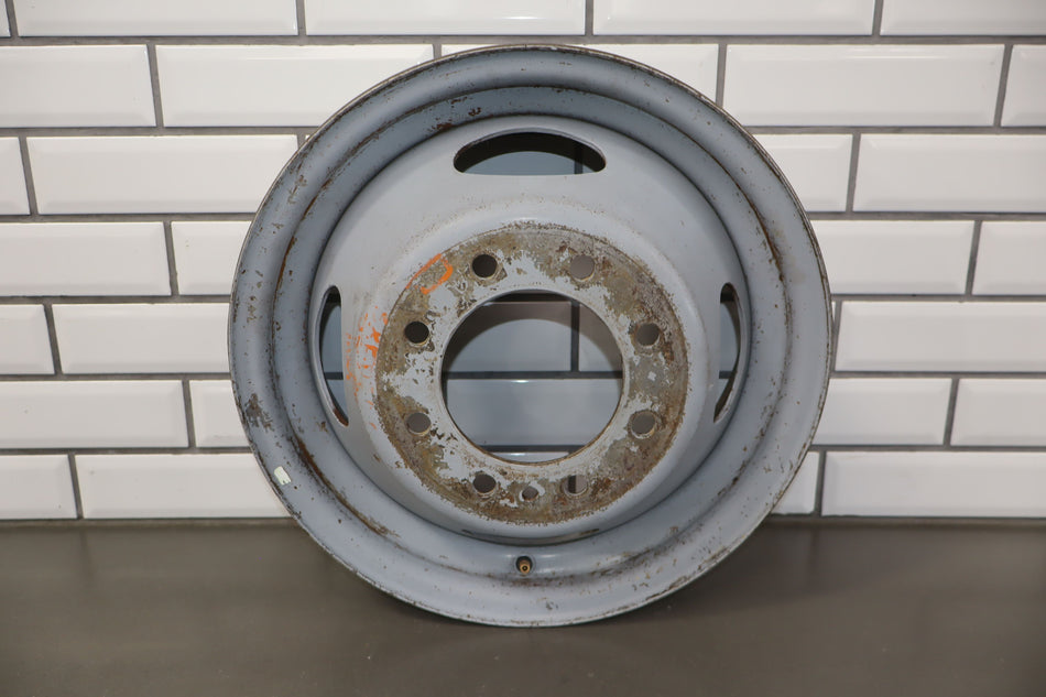 1999 Ford F-350 Super Duty- Wheel