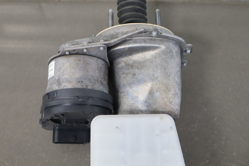 2023 Tesla Y Brake Booster 97136160 OEM
