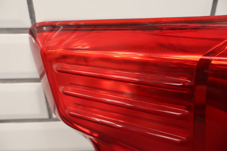 2019 Nissan Titan XD- TAIL LIGHT ASSEMBLY
